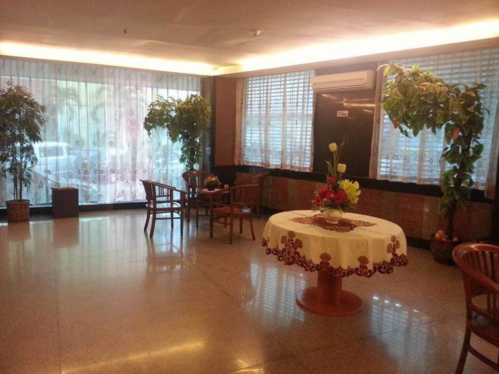 Plaza Hotel Harco Mangga Dua Jakarta Eksteriør bilde