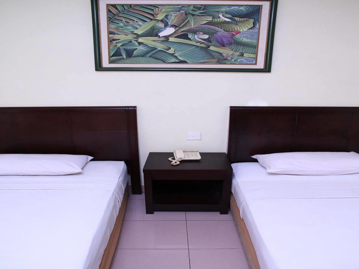 Plaza Hotel Harco Mangga Dua Jakarta Eksteriør bilde