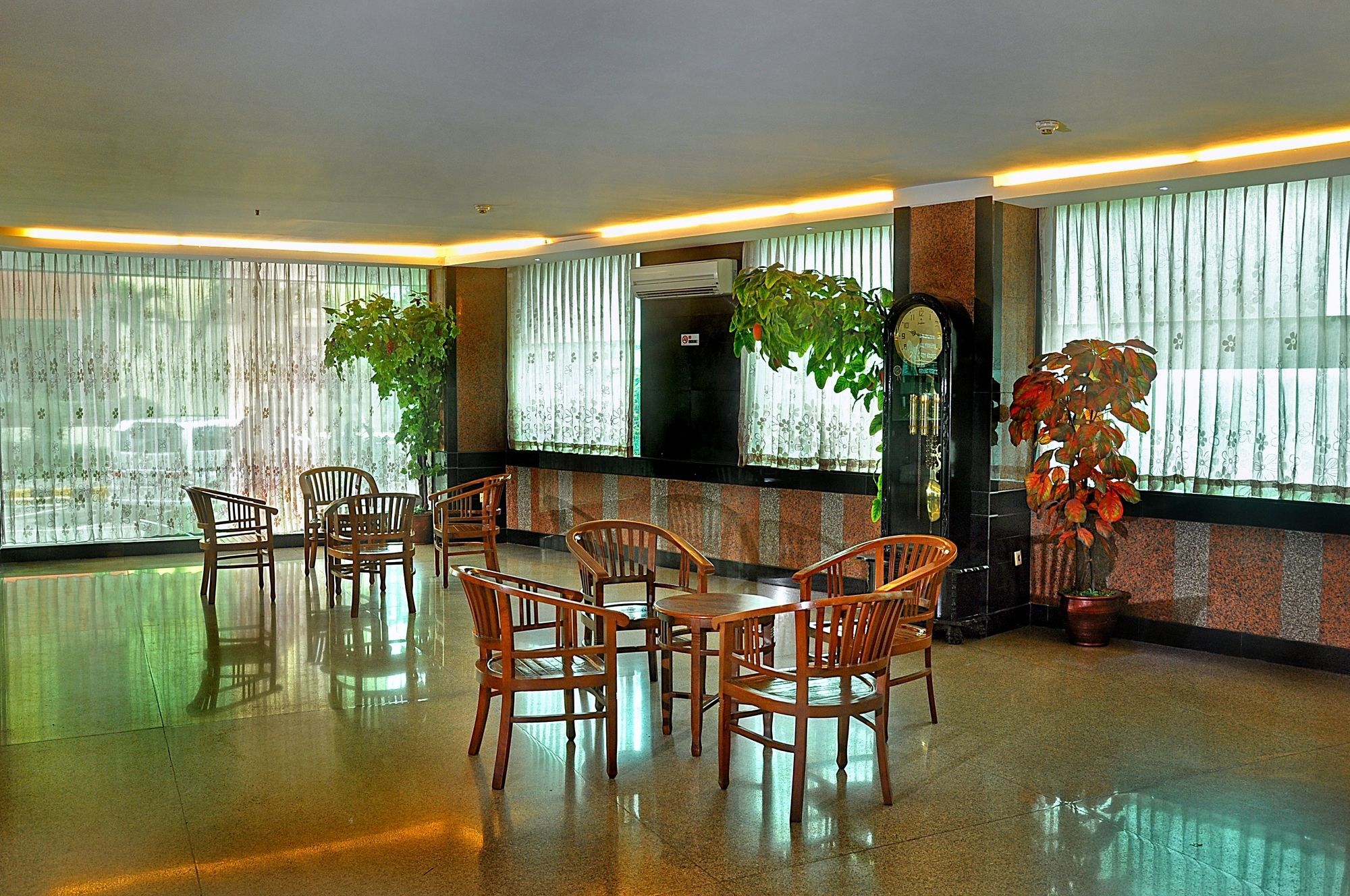 Plaza Hotel Harco Mangga Dua Jakarta Eksteriør bilde